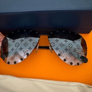 Louis Vuitton Black Monogram Sunglasses